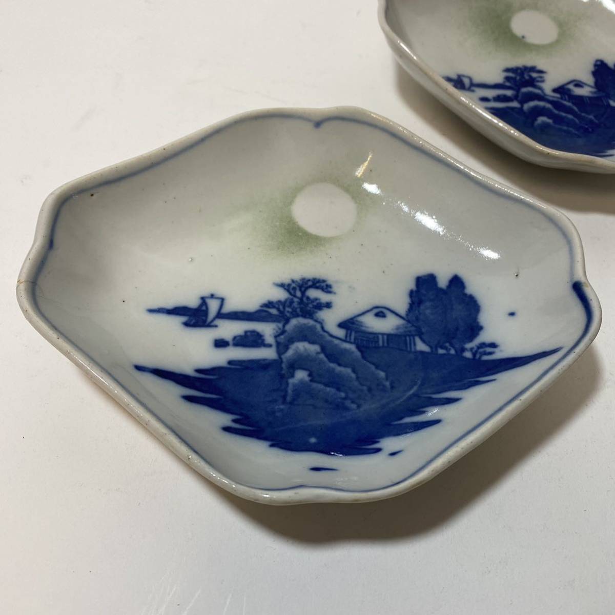 古伊万里 八角皿 角皿 染付 印判 蓮 34.5cm角 - 工芸品 古伊万里 八角皿 角皿 染付 印判 蓮 34.5cm角 - 工芸品