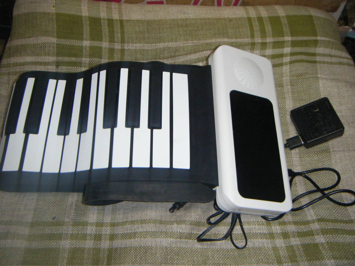 ●ハンドロールピアノ USB充電式●の画像1