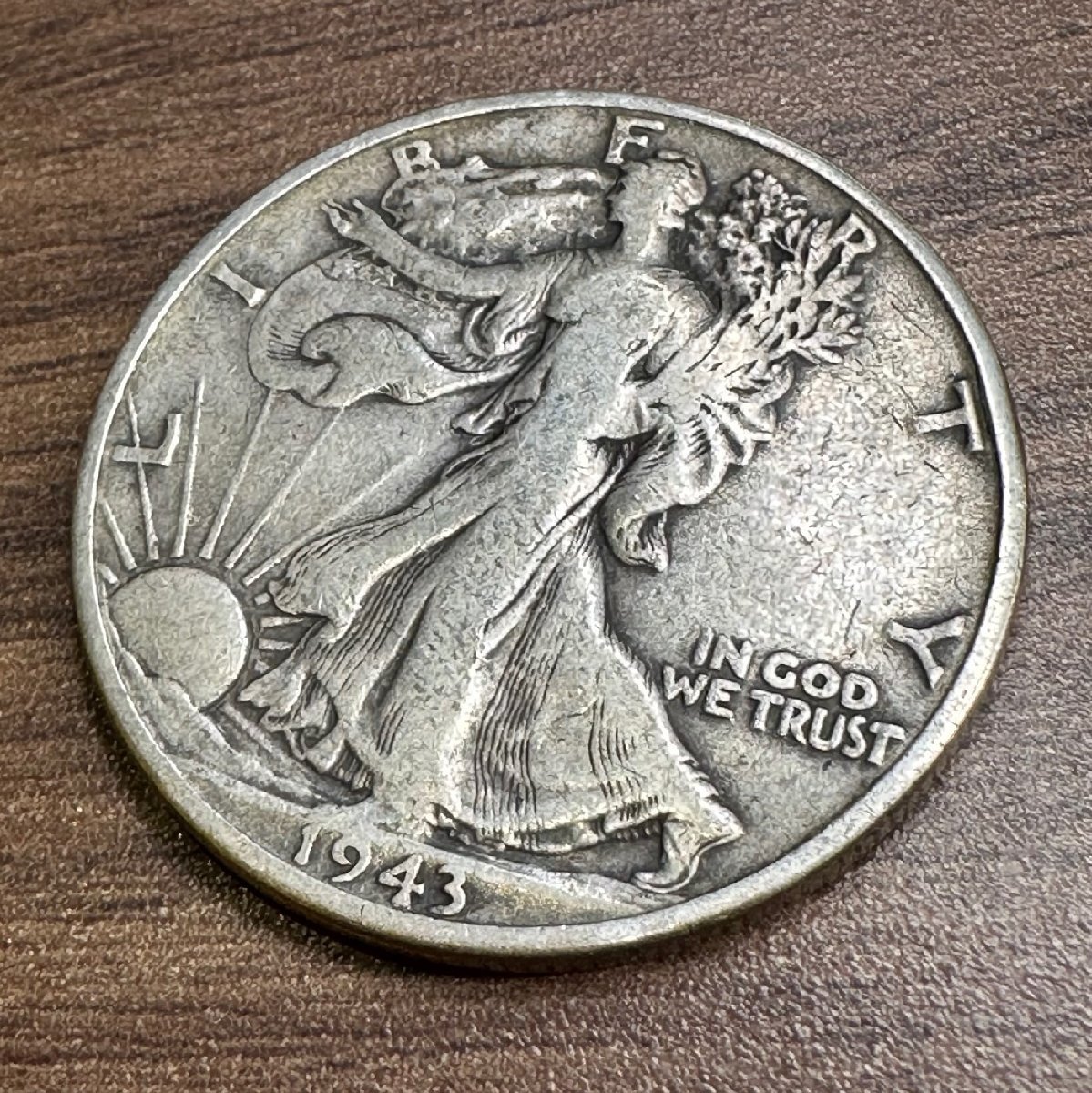 格安SALEスタート ウォーキングリバティ 1943年発行 ハーフダラー銀貨 ...
