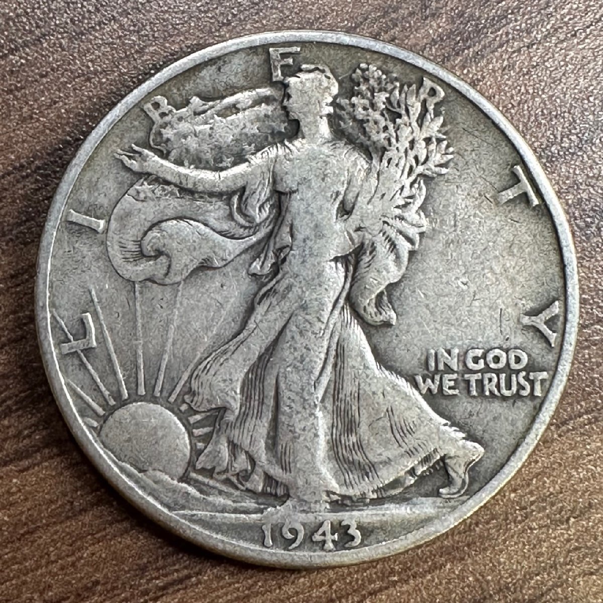 格安SALEスタート ウォーキングリバティ 1943年発行 ハーフダラー銀貨 ...