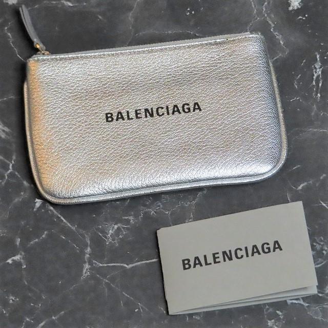 新品BALENCIAGAシルバーレザーポーチ小物入れ財布カードケースバレンシアガ_画像1