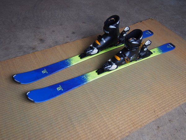 最も SALOMONサロモンGST MAX Jrスキー120cm ブーツ(22cm)セット #74 板、ブーツセット 最も SALOMONサロモンGST MAX Jrスキー120cm ブーツ(22cm)セット #74 板、ブーツセット