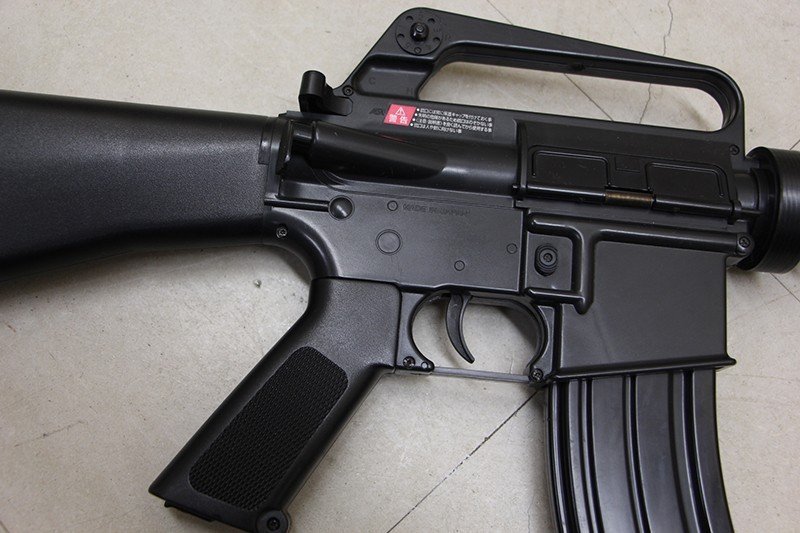  пневматическое оружие COLT AR-15 полимер б/у товар 