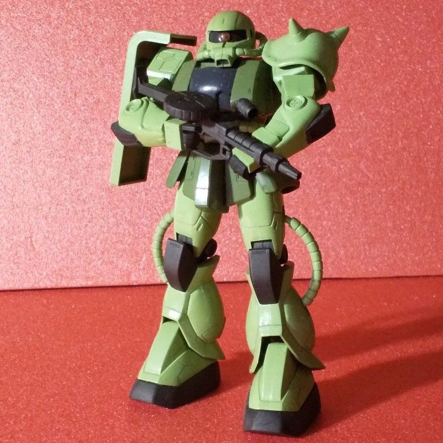 1/144    ガンダム＆ ザク　　プラモデル 完成品