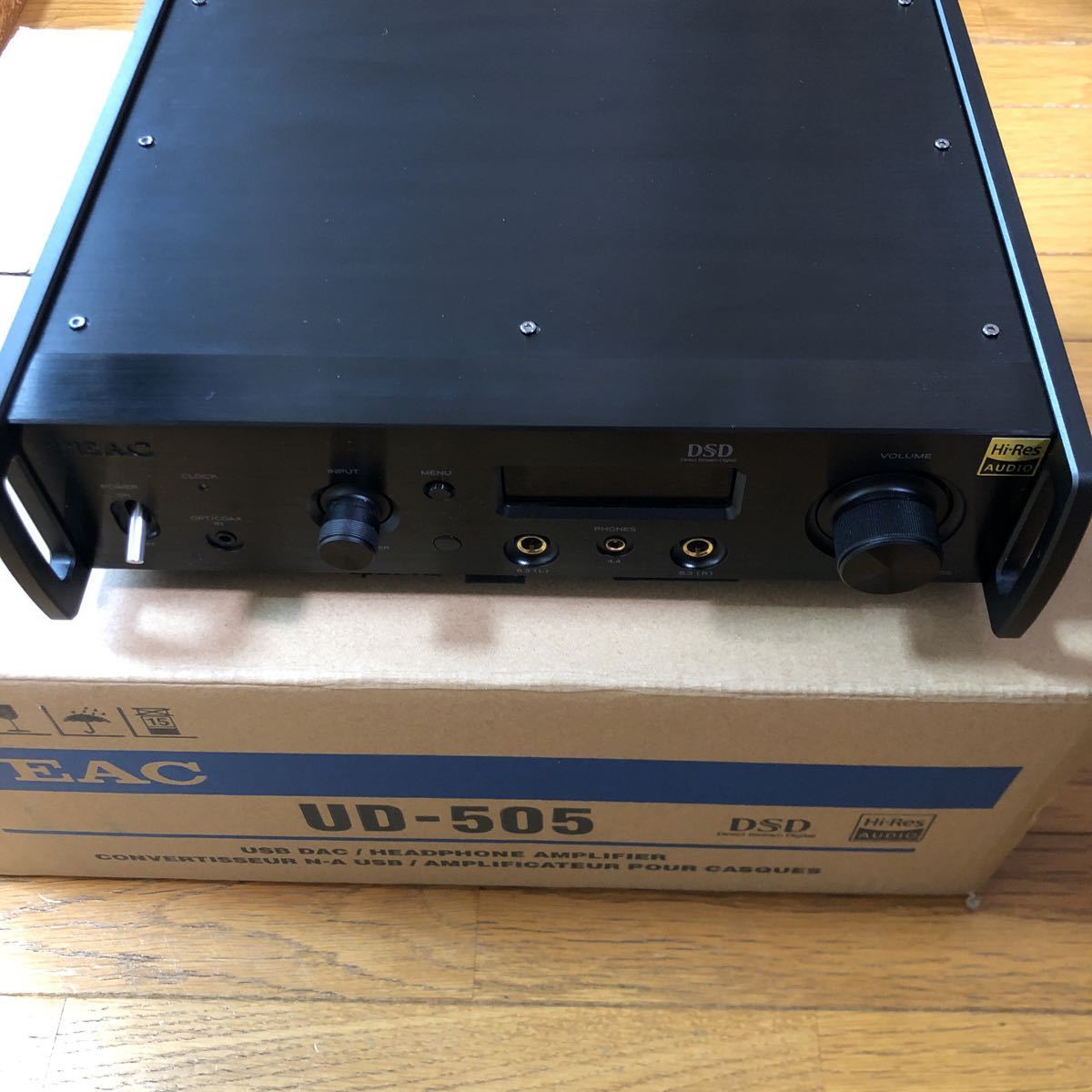 美品 TEAC UD-505 USB DAC BLACK 付属品全て完備 動作品 美品 TEAC UD-505 USB DAC BLACK 付属品全て完備 動作品