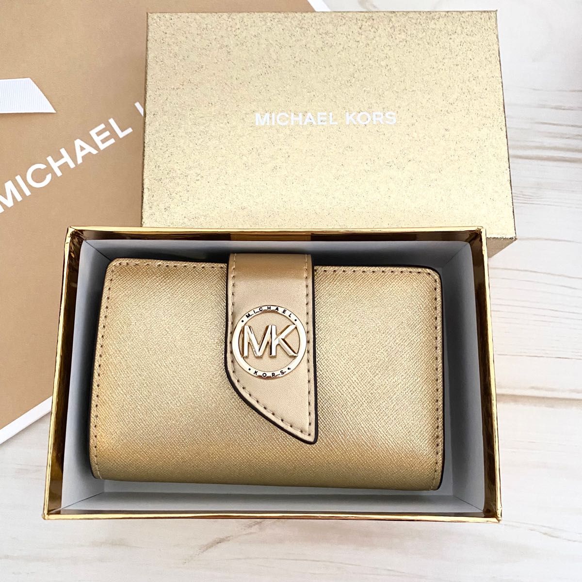 GINGER掲載商品】 新品 MICHAEL KORS マイケルコース 折り財布