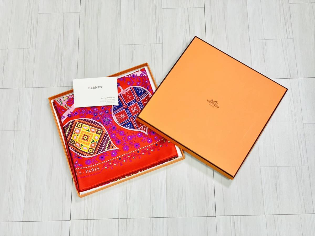 Yahoo!オークション - 極美品 HERMES エルメス カレ90 L'Arbre Yahoo!オークション - 極美品 HERMES エルメス カレ90 L'Arbre