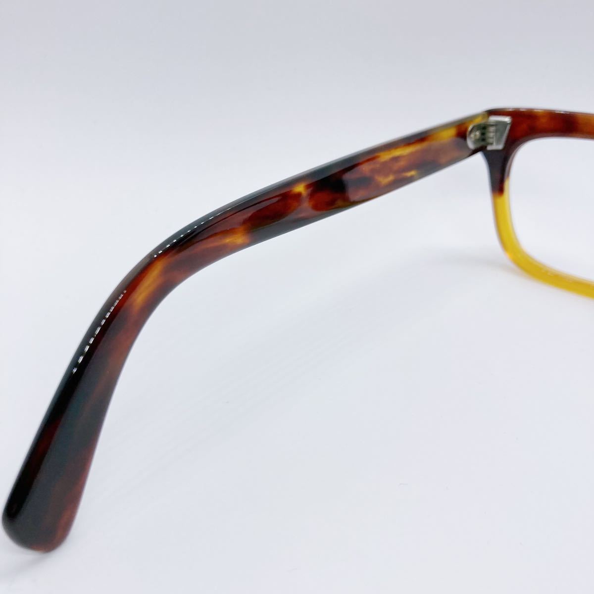 book@ tortoise shell 80 period glasses we Lynn ton dead stock Vintage made in Japan domestic production Crown punt Vintage glasses frame France 