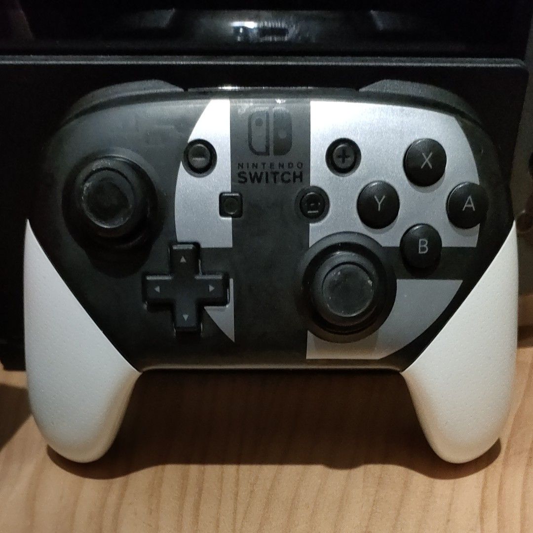 Scuf infinity ケース・フリーク付き scuf infinity ケース・フリーク付き 概要欄必読 コントローラー