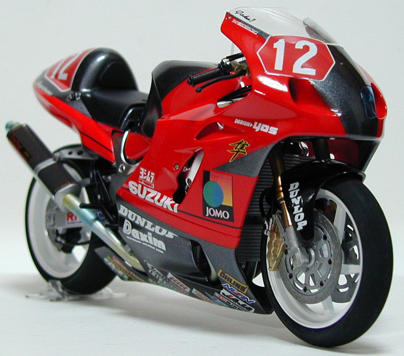 Yahoo!オークション - 1/12キット ヨシムラ スズキ GSX1300R 隼 Yahoo!オークション - 1/12キット ヨシムラ スズキ GSX1300R 隼