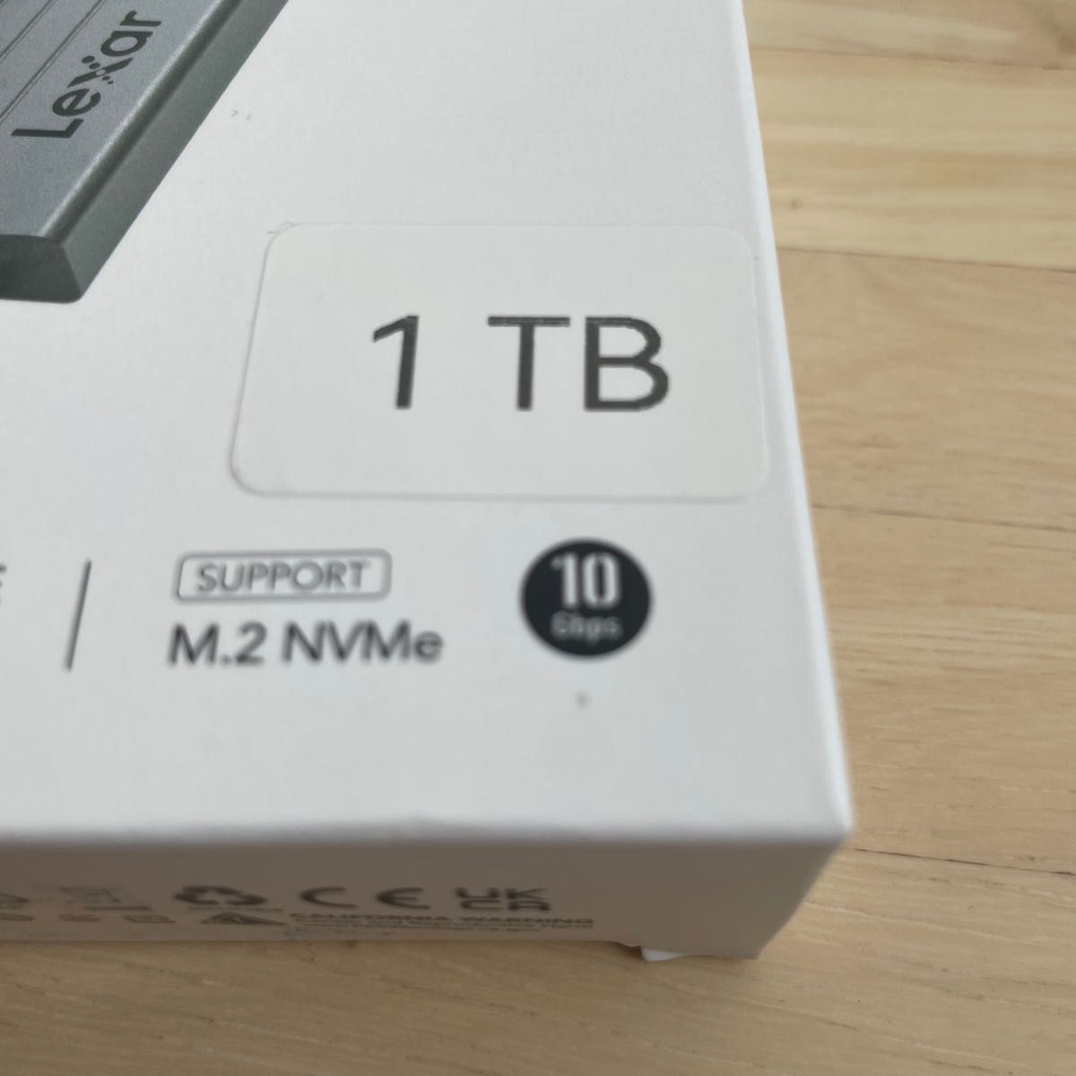 新品　lexar E6 外付けSSD 1tb ポータブルssd  1tb m.2 nvme SSD 高速タイプ　レクサーmi