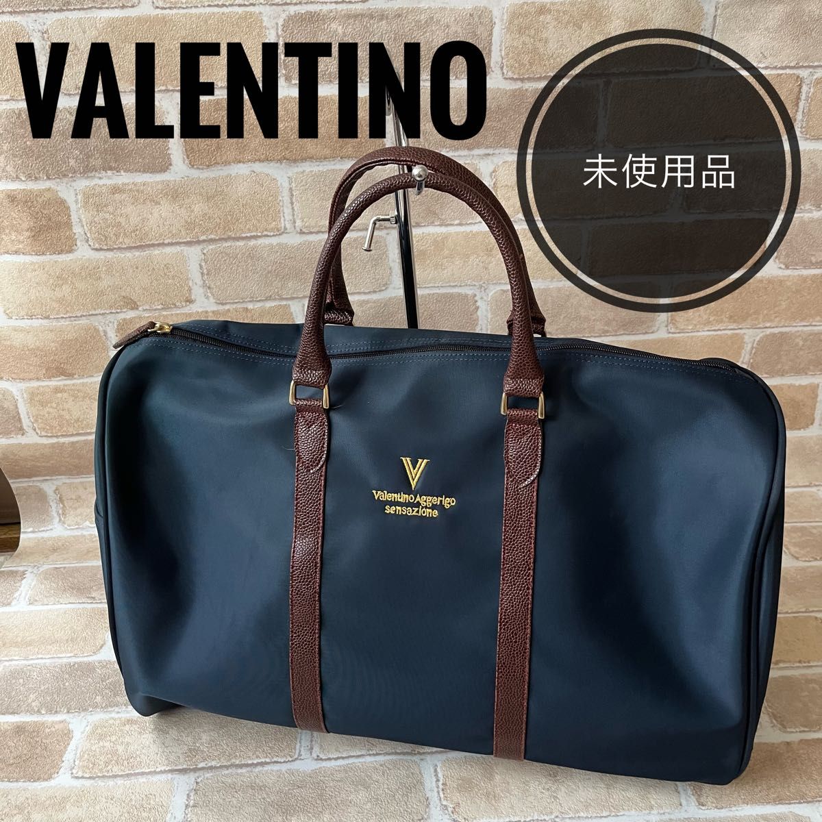 未使用】VALENTINO ヴァレンティノ レア品 ハンドバッグ メダルロゴ