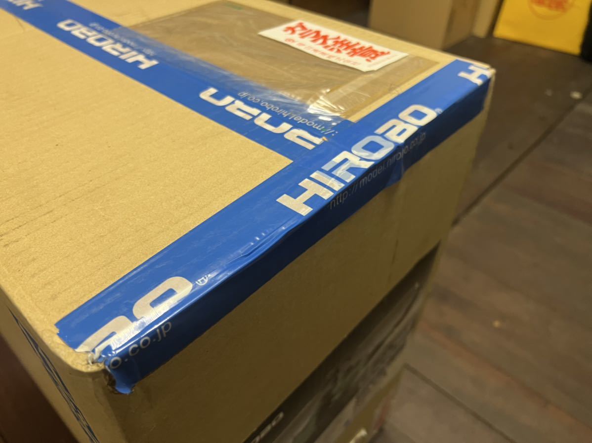 新品保管品】 ヒロボー hirobo 1/8 ガソリン RCヘリコプター 新品保管品】 ヒロボー hirobo 1/8 ガソリン RCヘリコプター
