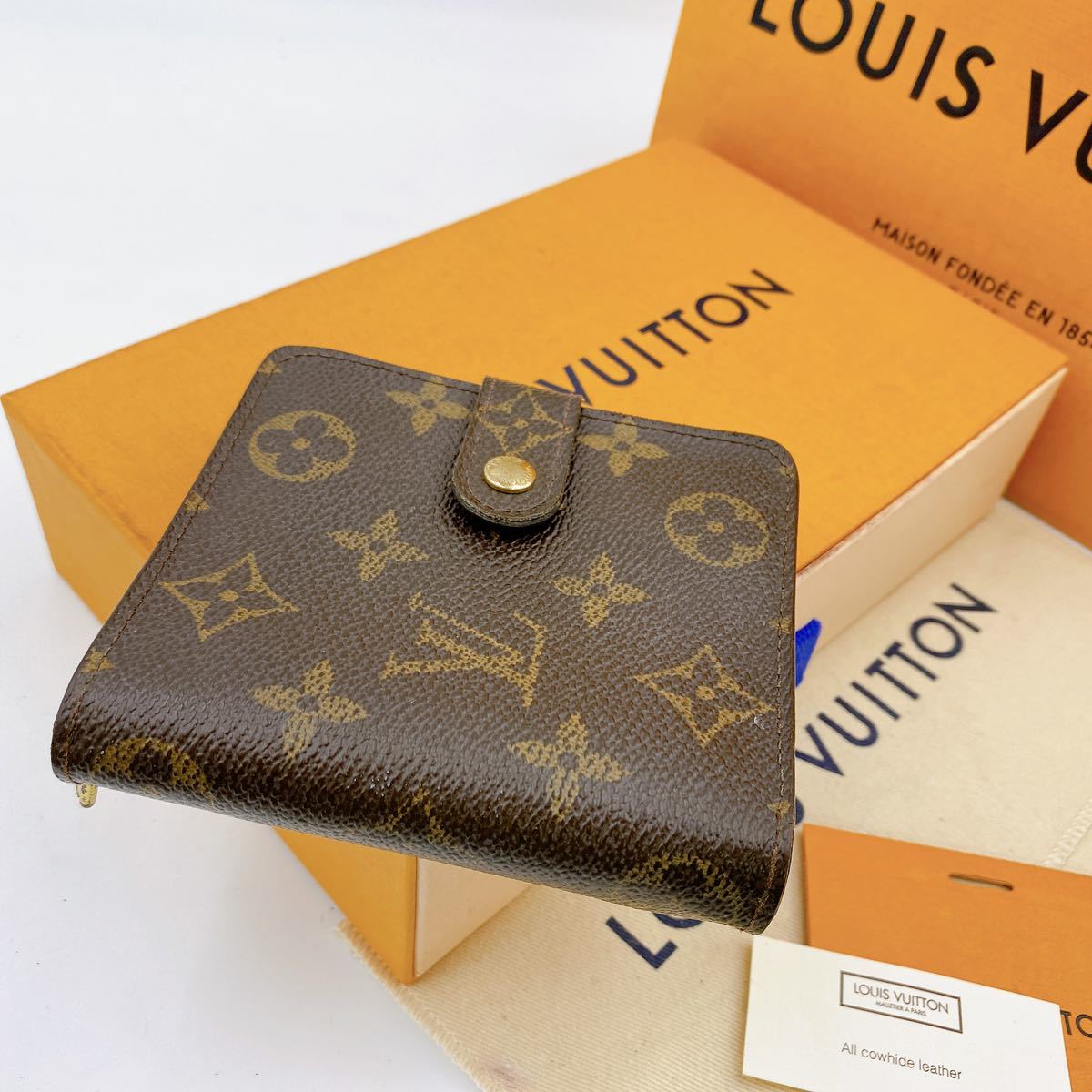 A1188 正規品 LOUIS VUITTON ルイヴィトン モノグラム コンパクト
