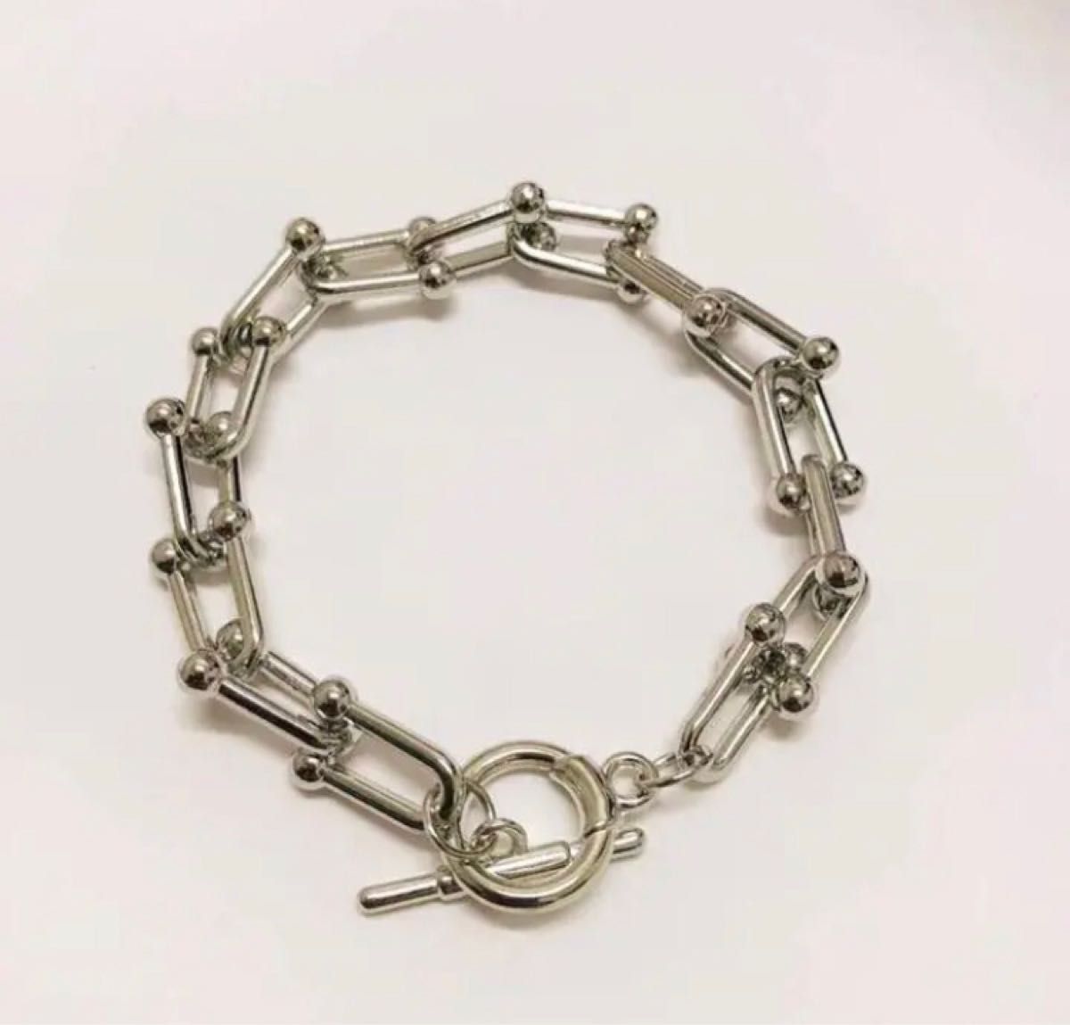 新しく着き 美品 チェーンブレスレット シルバー925 ブレスレット