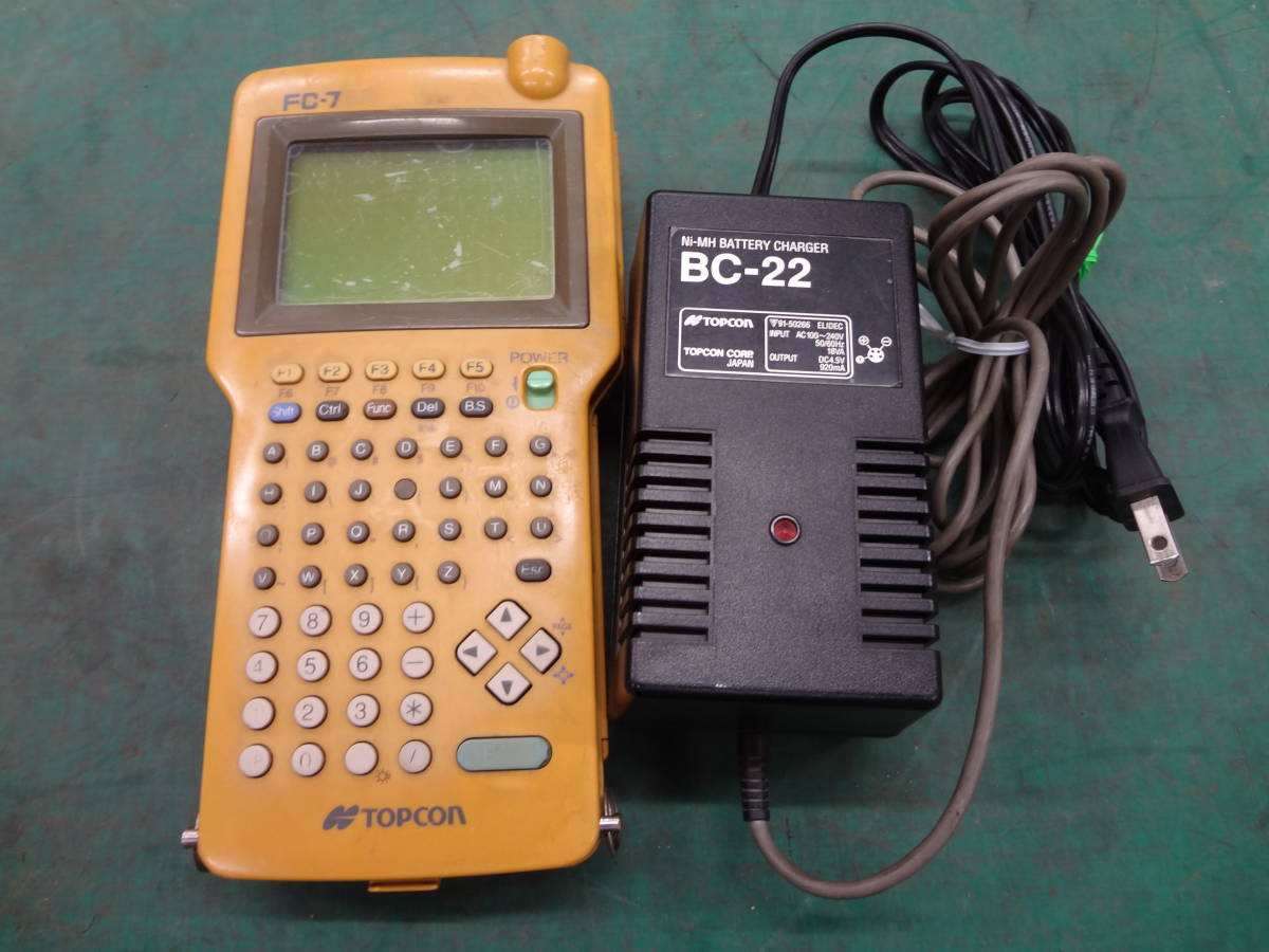 □TOPCON トプコン FC-7 データコレクタ バッテリーチャージャー □TOPCON トプコン FC-7 データコレクタ バッテリーチャージャー
