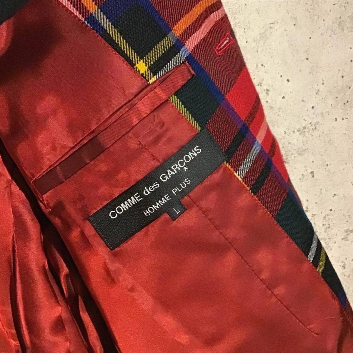 ONtheCORNER ITEM No 1212/COMMEdesGARCONS HOMMEPLUS