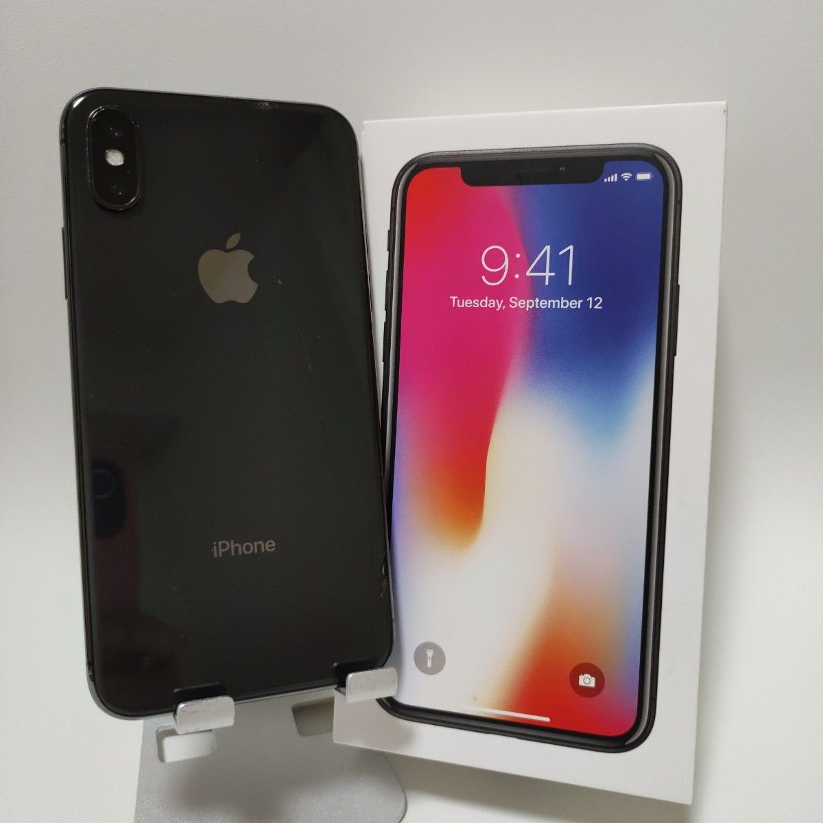 iPhone X 256GB スペースグレイ SIMフリー ic.sch.id
