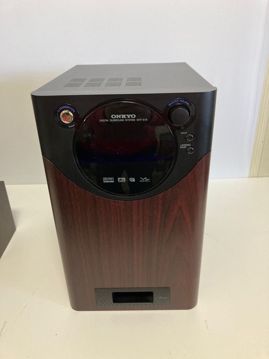 ONKYO ホームシアターシステム オンキョーVLSC回路搭載 5 1ch ONKYO ホームシアターシステム オンキョーVLSC回路搭載 5 1ch