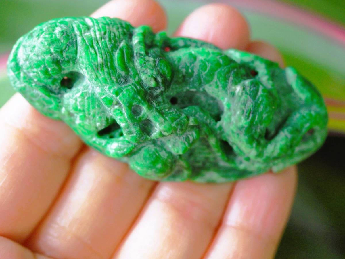 糸魚川翡翠 リング 根付 鑑賞 和装 天然無処理ヒスイ-