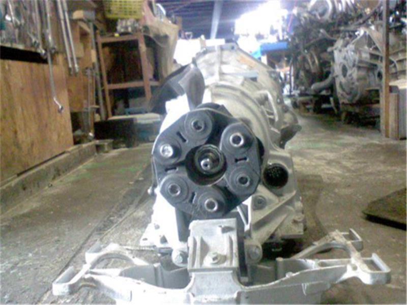  Jaguar original Jaguar XF { J05FA } Transmission P70400-22000943