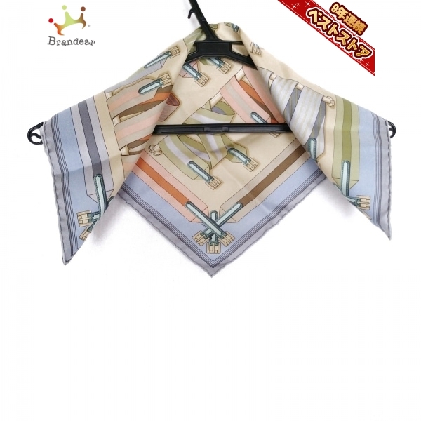 ブランディ Hermes - HERMES(エルメス) スカーフ美品 プチカレの通販