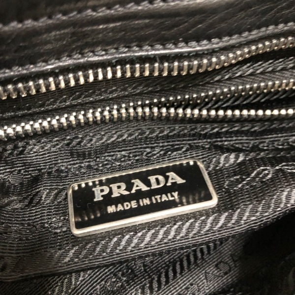 プラダ PRADA ショルダーバッグ - レザー×金属素材 黒×シルバー バッグ_画像8