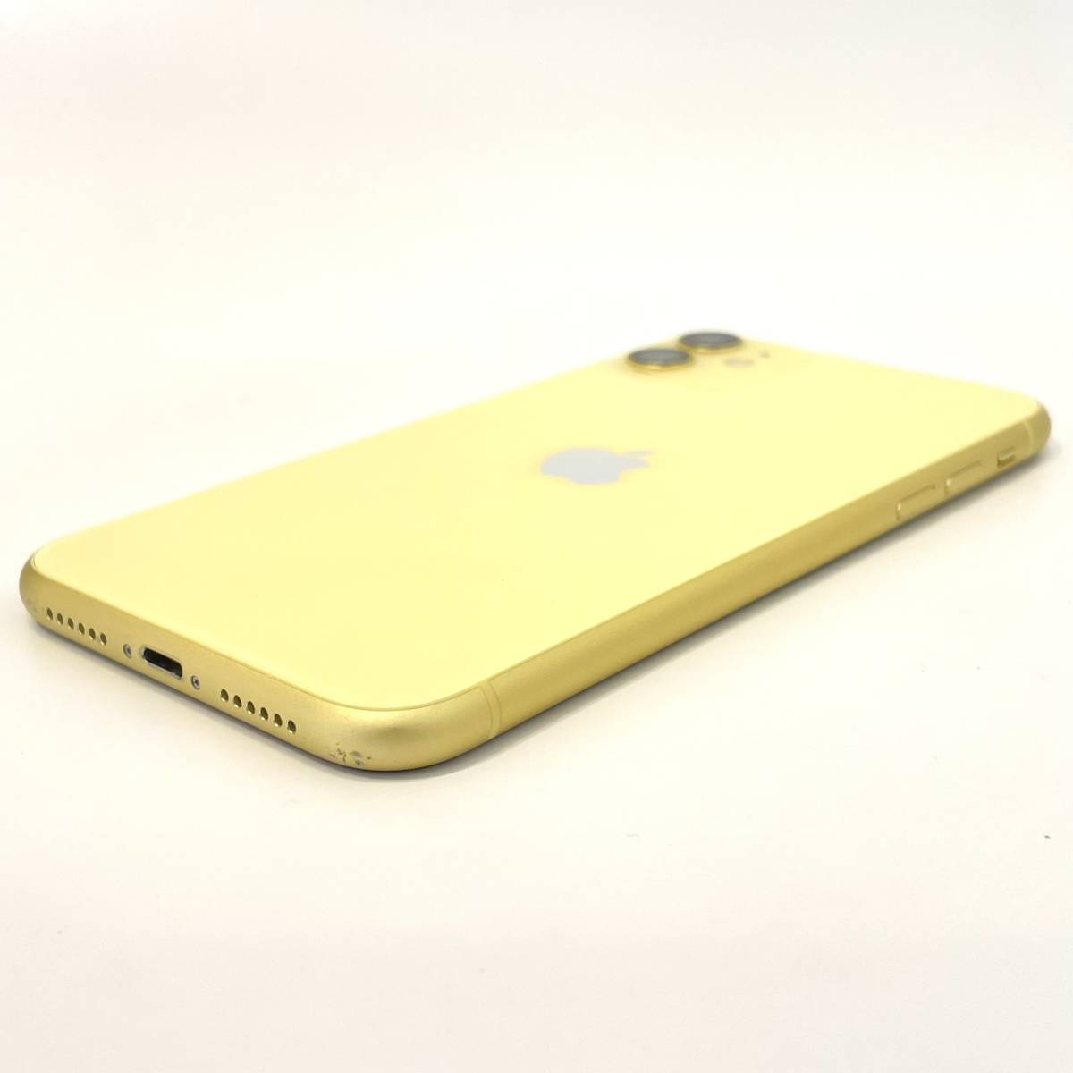 【中古】SIMフリー iPhone11 128GB イエロー MWM42J/A ≪au版(SIMロック解除済み),判定〇≫_画像6