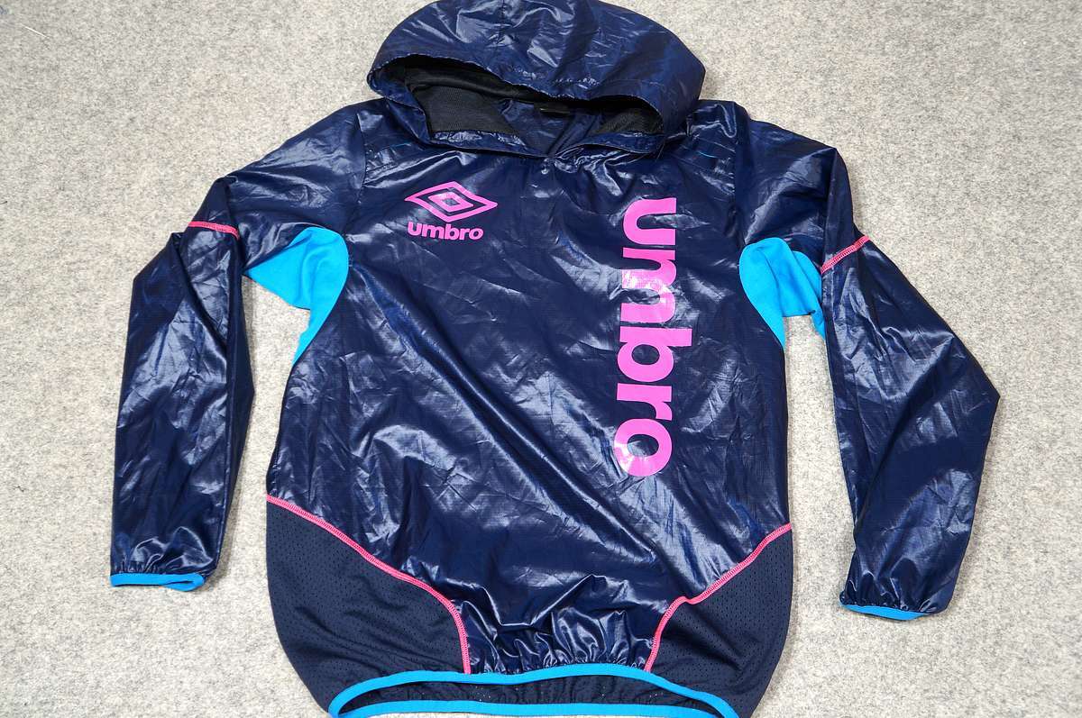 Manchester City フットボールジャケット M Umbro サイズ - 通販