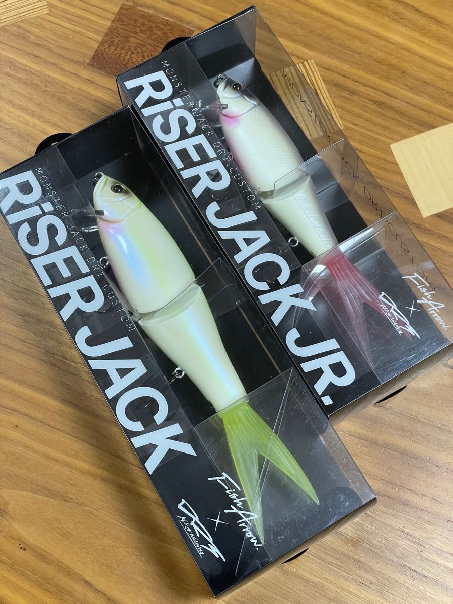 品薄希少ルアー【Fish Arrow(フィッシュアロー)】ライザージャック