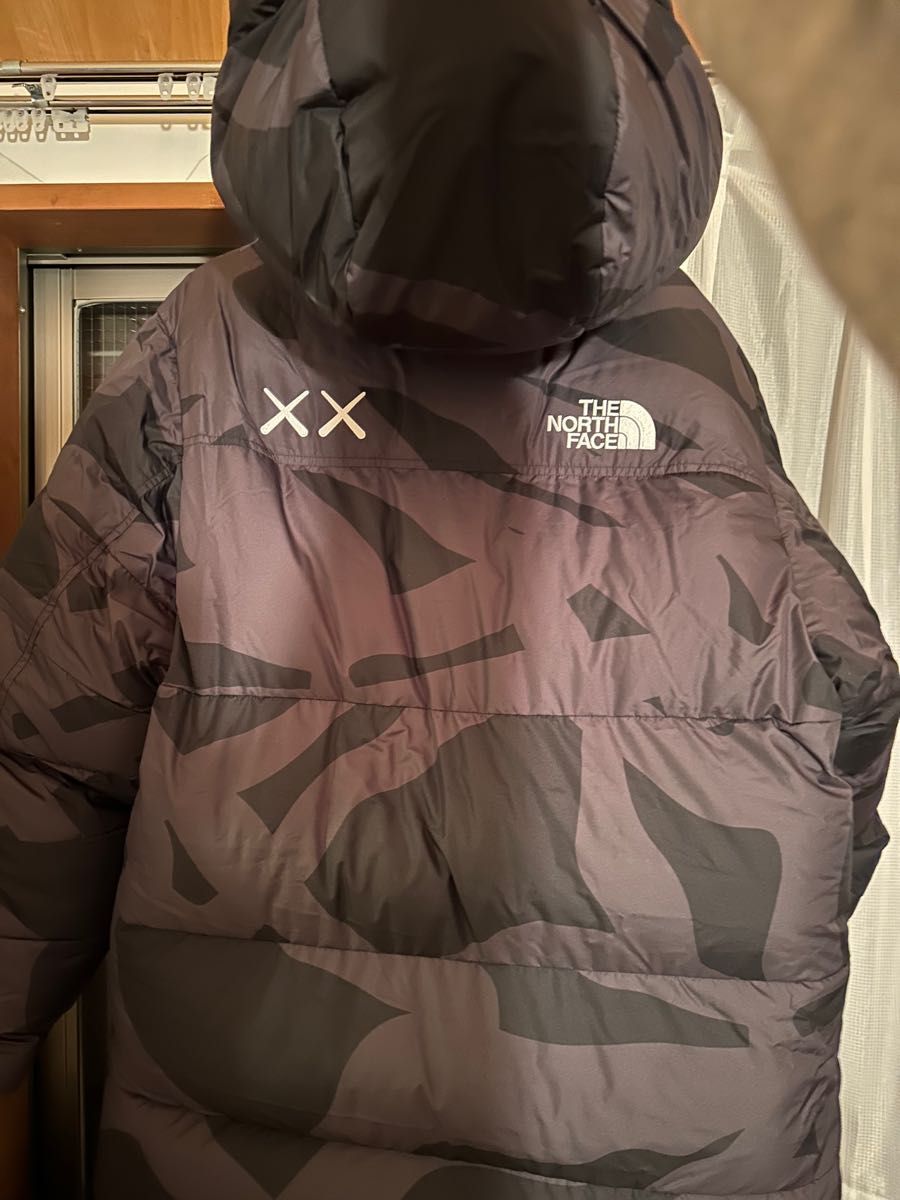 新品THE NORTH FACE × KAWS RETRO 1994 HIMALAYAN PARKA ノースフェイス×カウズ M