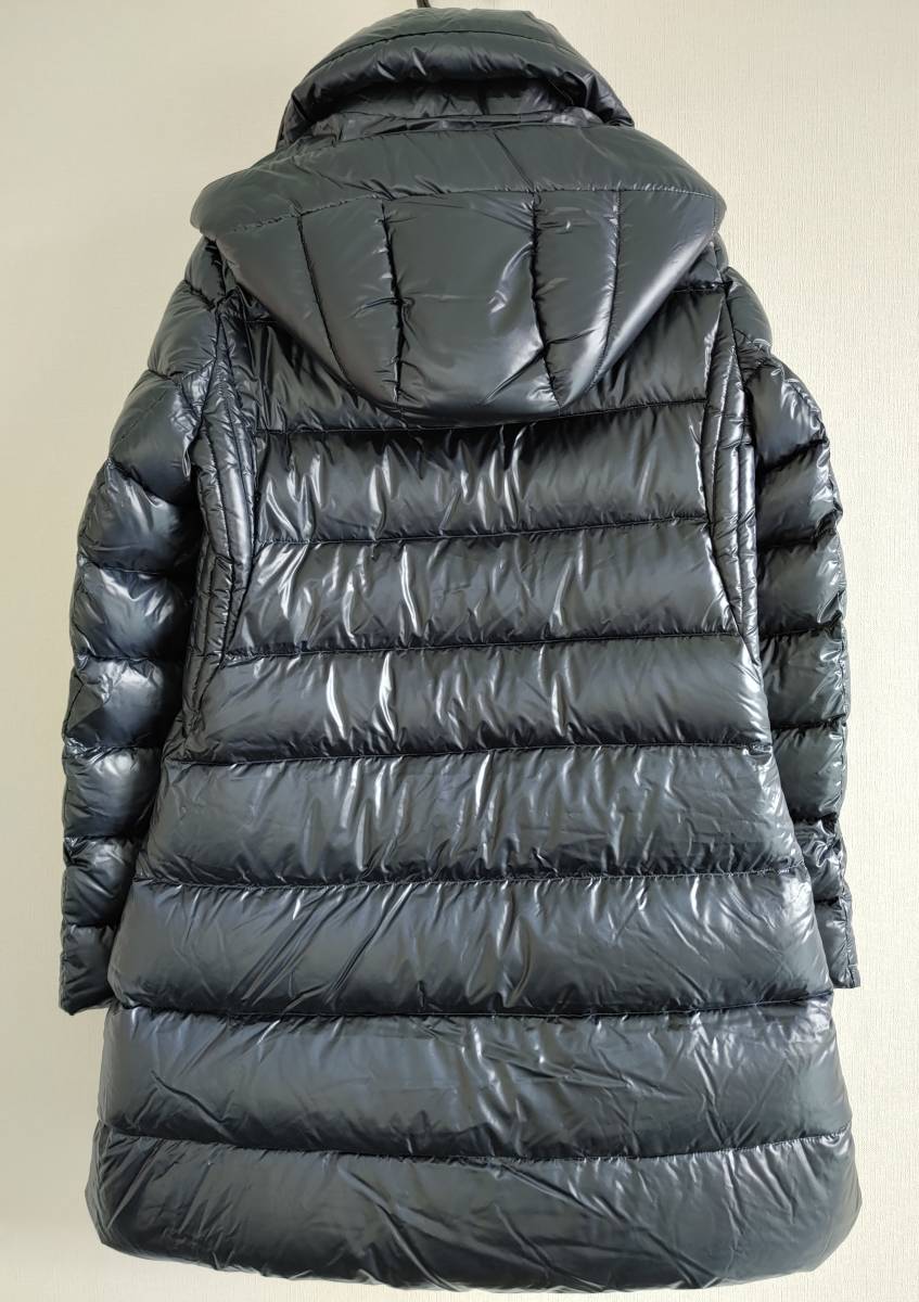 【期間限定!最安値挑戦】 ▼洋服・服飾シリーズ▼ タトラス ダウンコート レディース TATRAS バビラ BABILA ★タグ・ハンガー付き新品★ サイズ4