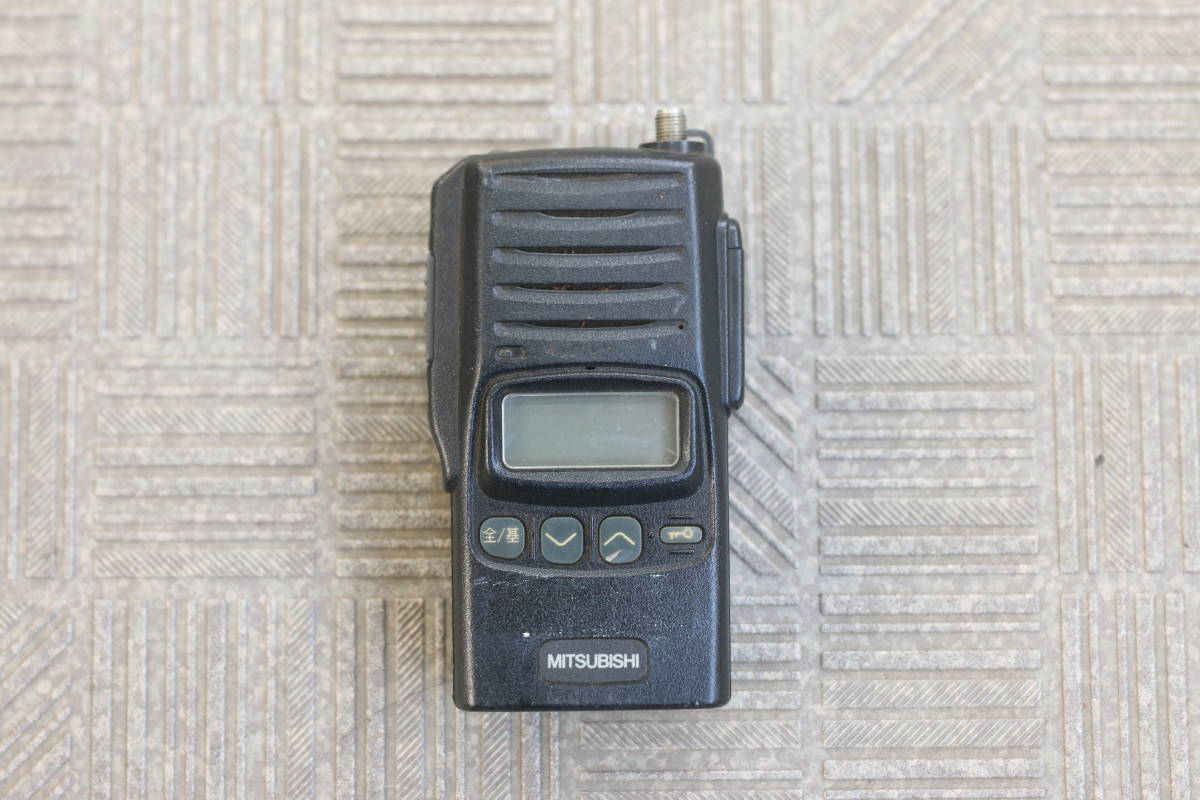 三菱電機 MITSUBISHI 簡易無線機 MT-810D01T形 バッテリー付き 業務無線 ICOM_画像1