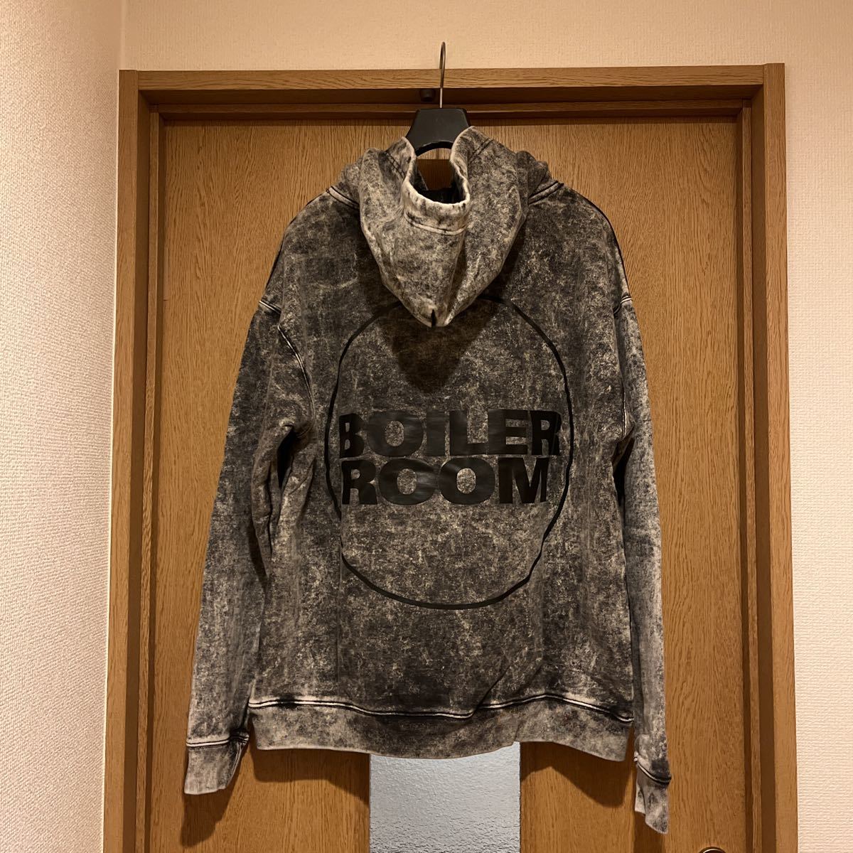 未使用品 新品 Boiler Room boilerroom Static Hoodie ボイラールーム タイダイ ケミカルウォッシュ パーカー　Lサイズ tapes records_画像5