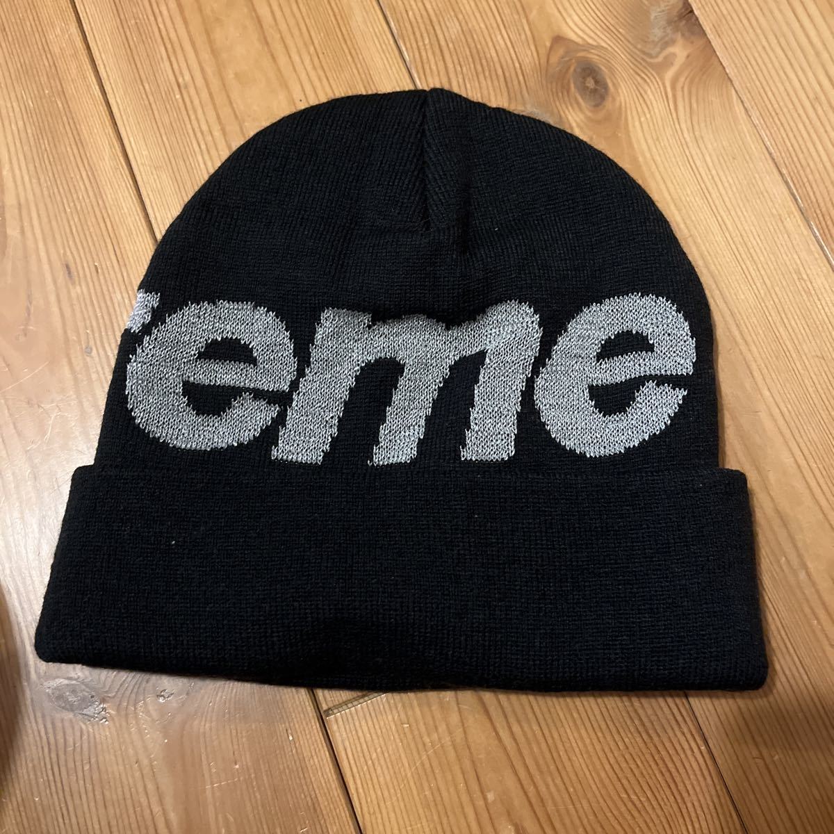 シュプリーム supremeニット帽 ニットキャップ 黒ニット Beanie