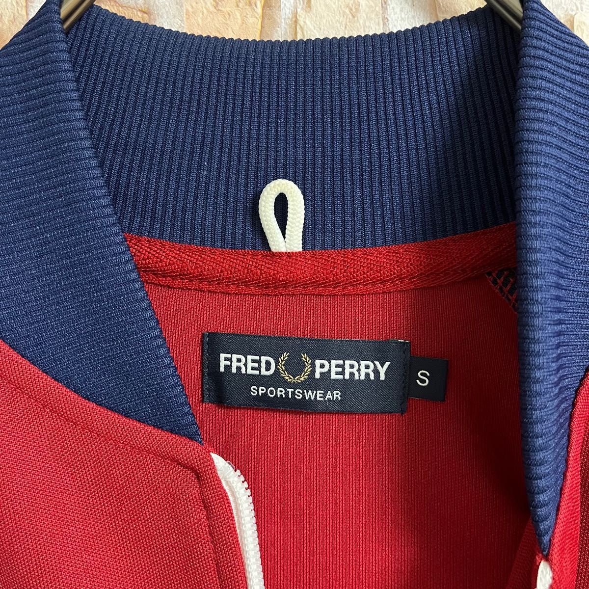 【ポルトガル製】FRED PERRY フレッドペリー トラックジャケット 赤紺 ジャージ