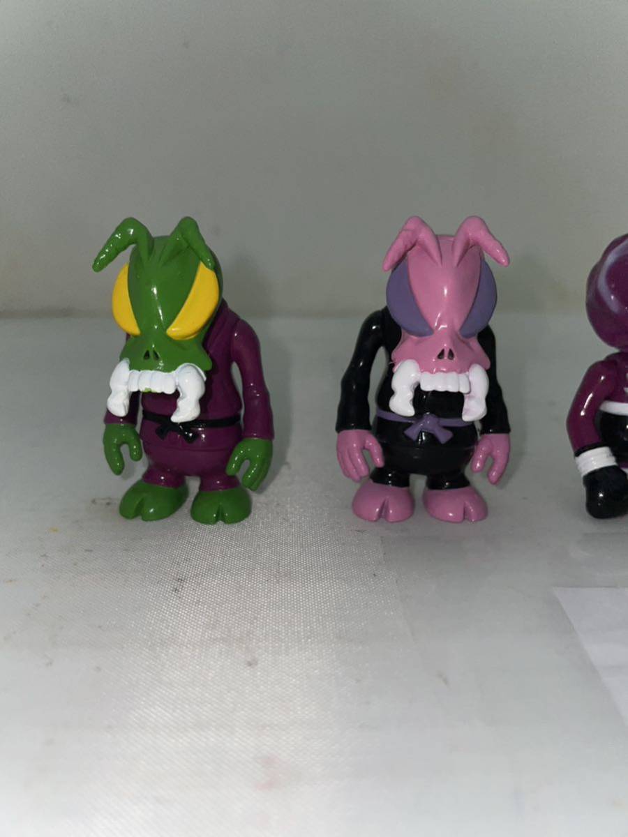  Secret base mini figure 3 kind 