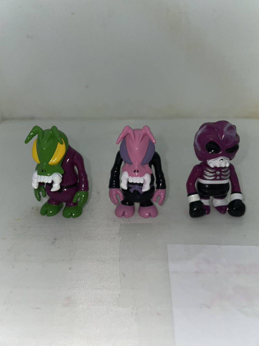  Secret base mini figure 3 kind 