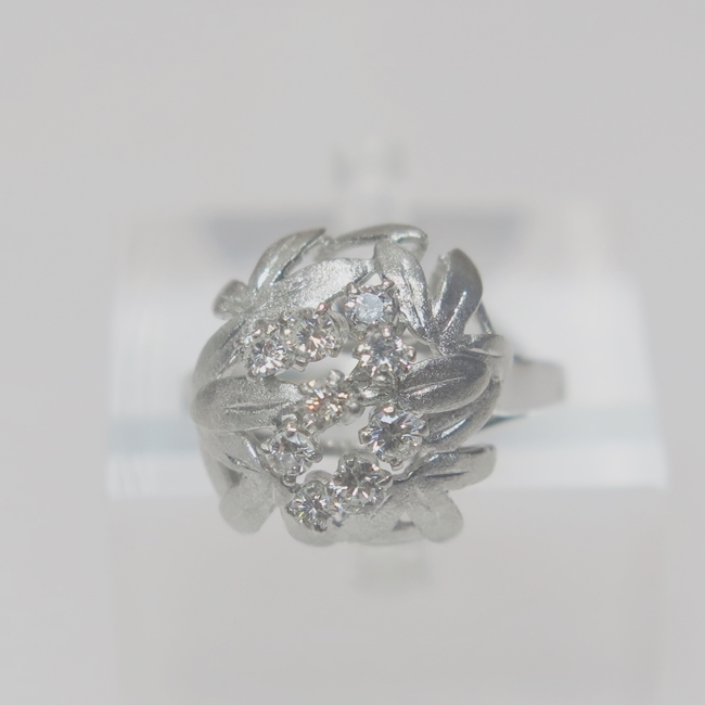 全ての ダイヤモンド リング プラチナ Pt900★ 0.30ct 可愛い【中古】10024601 ●9号 プラチナ台