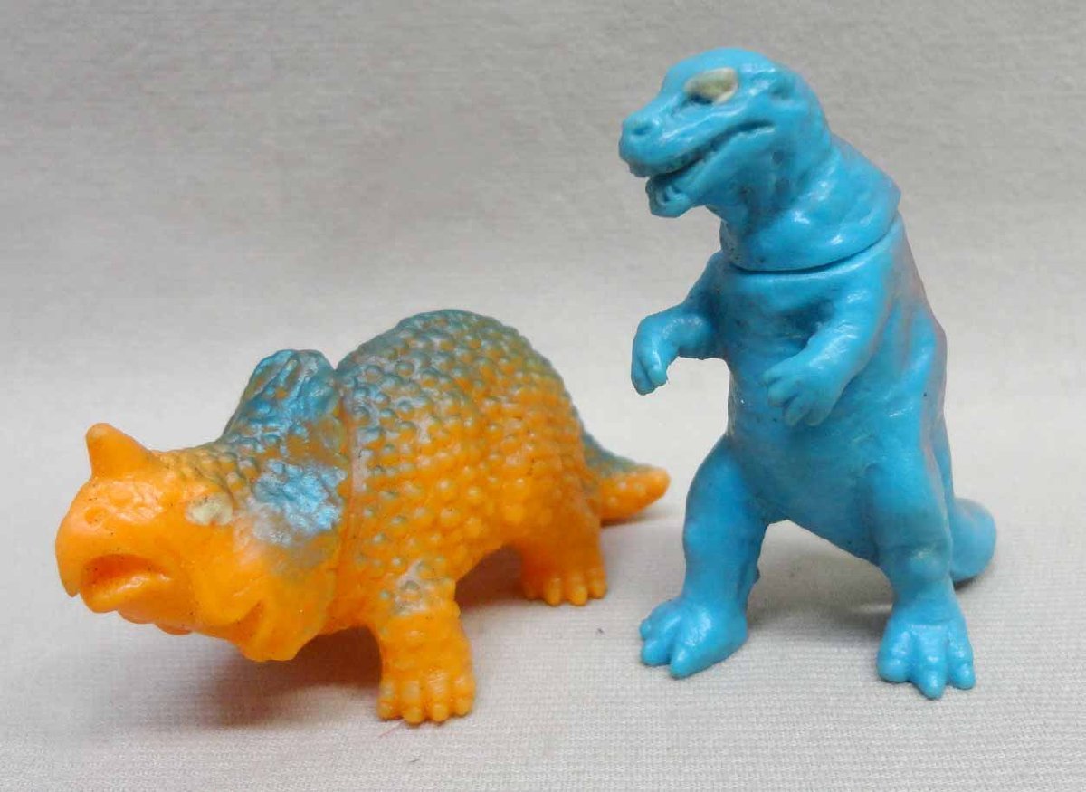 【珍品!】恐竜 ミニソフビ Yahoo!オークション - パチモン 当時物 ミニミニソフビ 恐竜 2個