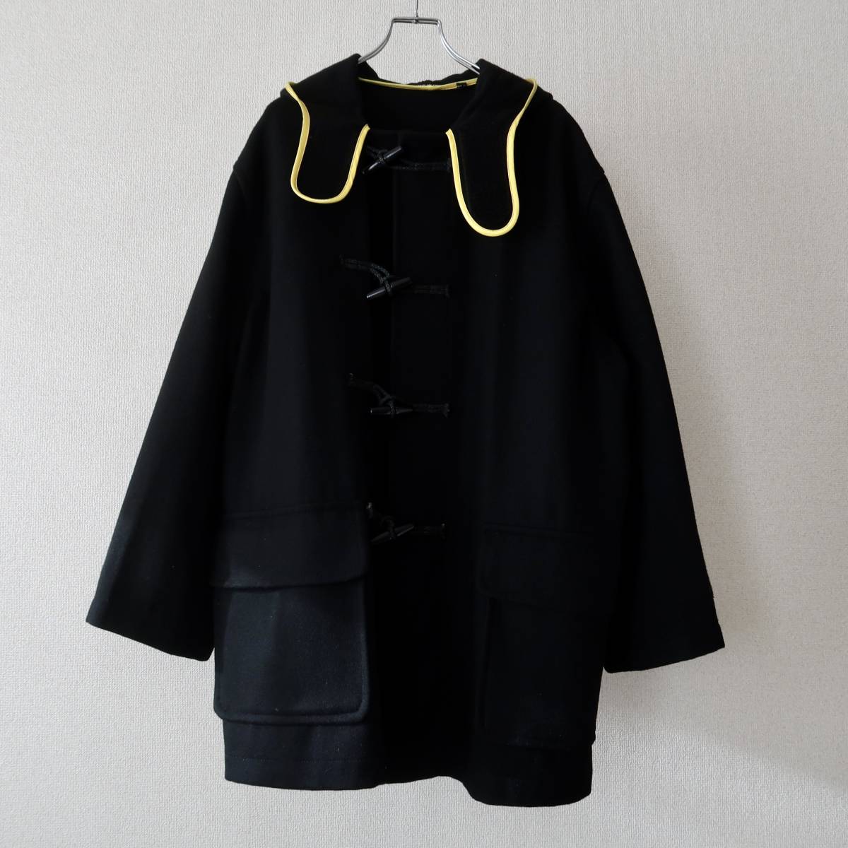  Britain made Old Dr. Martens clothing 80/20 black melt n wool & yellow sa tent rim duffle coat L degree / Vintage Martin black 