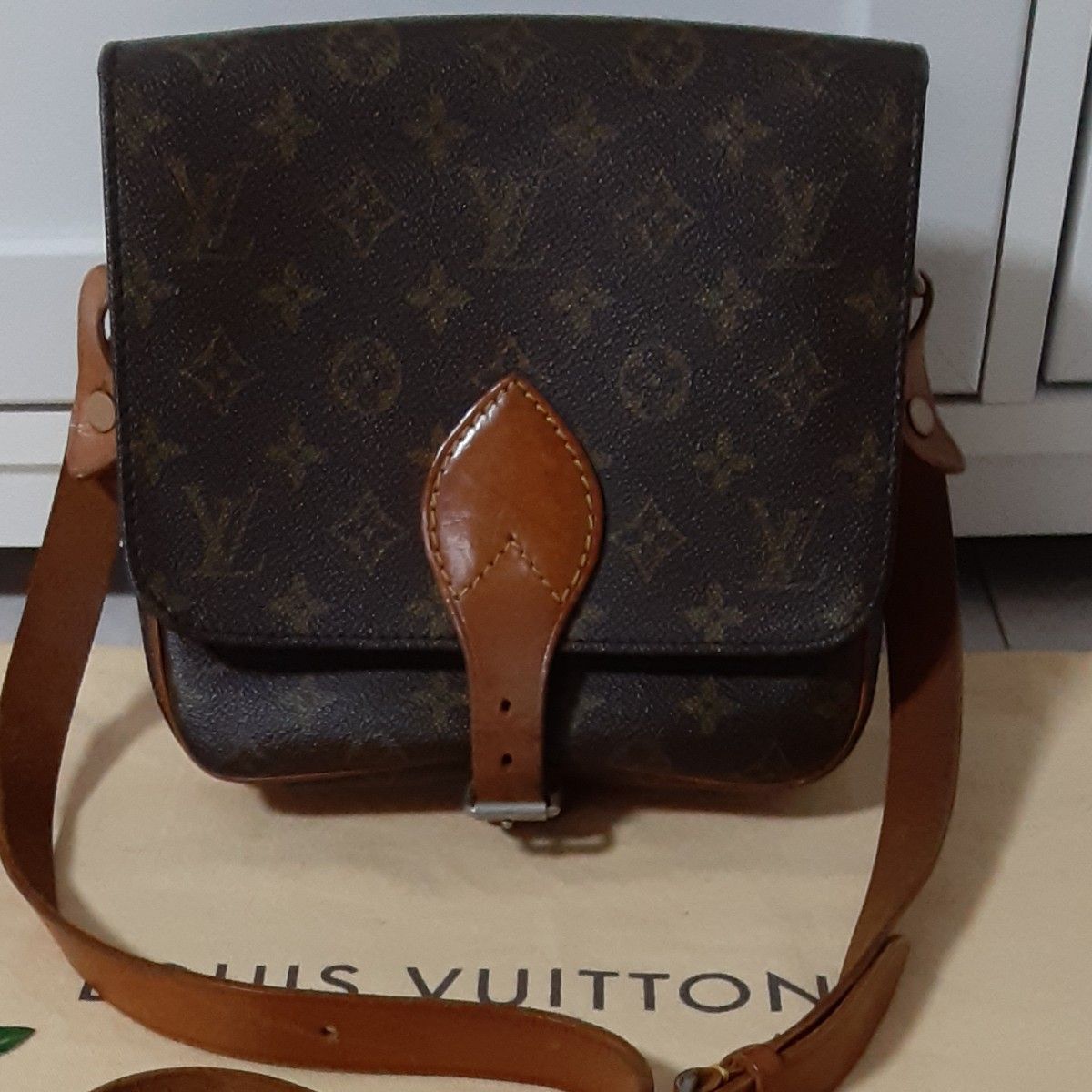 LOUIS VUITTON ルイヴィトン カルトシエールMM - fundacionatenea.org