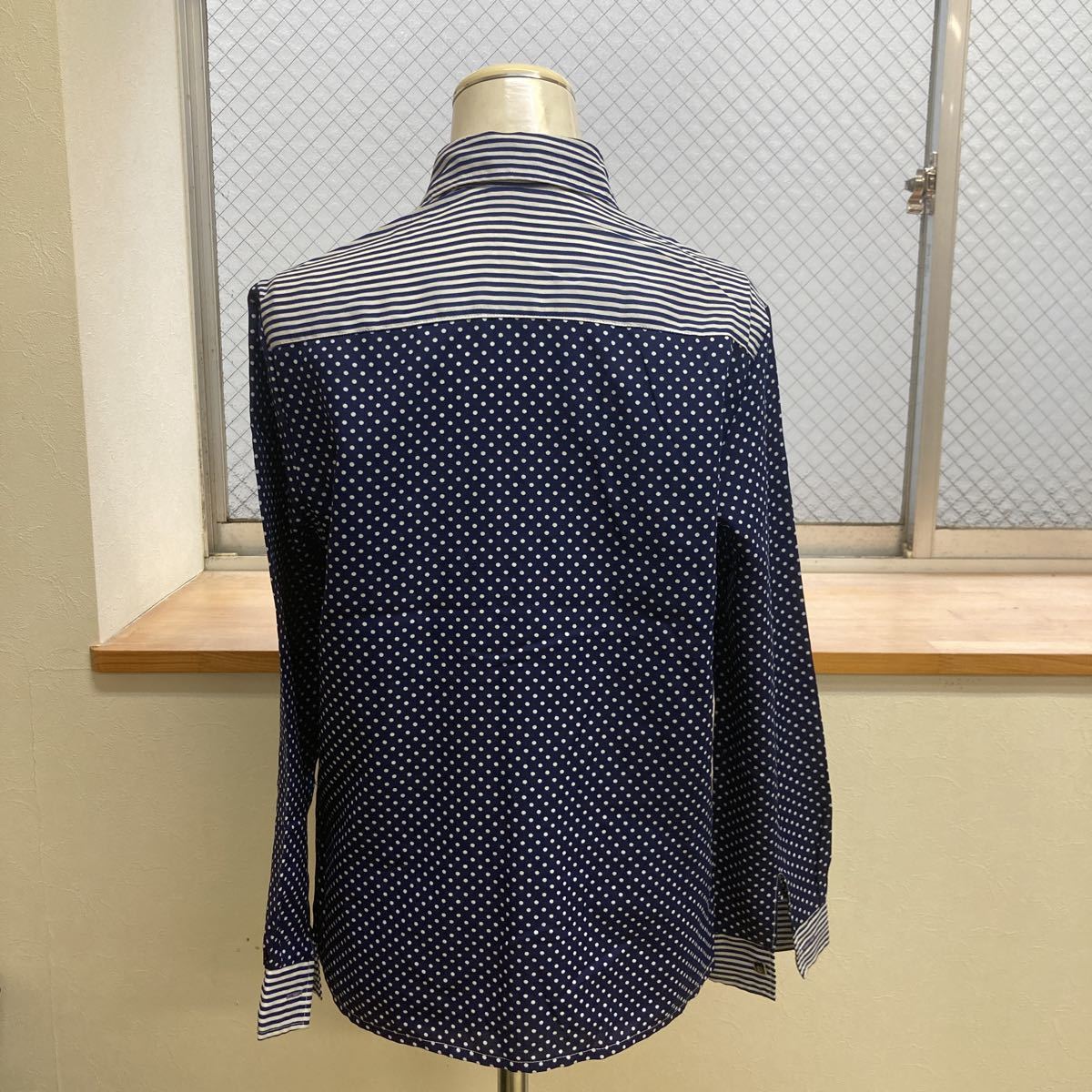 [ рубашка точка полоса ] темно-синий tops длинный рукав Showa Retro унисекс б/у одежда Vintage мода [C8-1③]1205