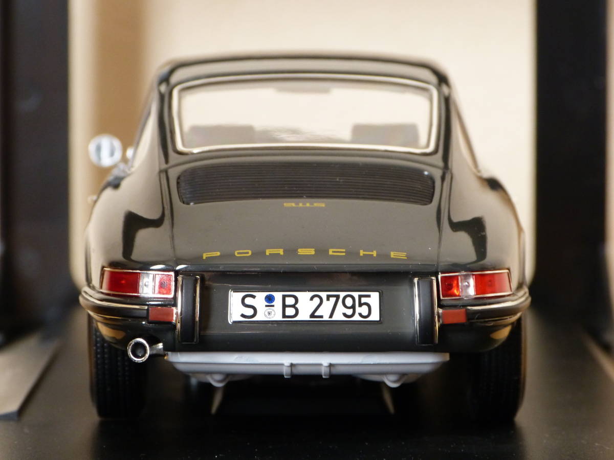 Yahoo!オークション - 限定品 1/18 ポルシェ 911 S 栄光のルマン Yahoo!オークション - 限定品 1/18 ポルシェ 911 S 栄光のルマン
