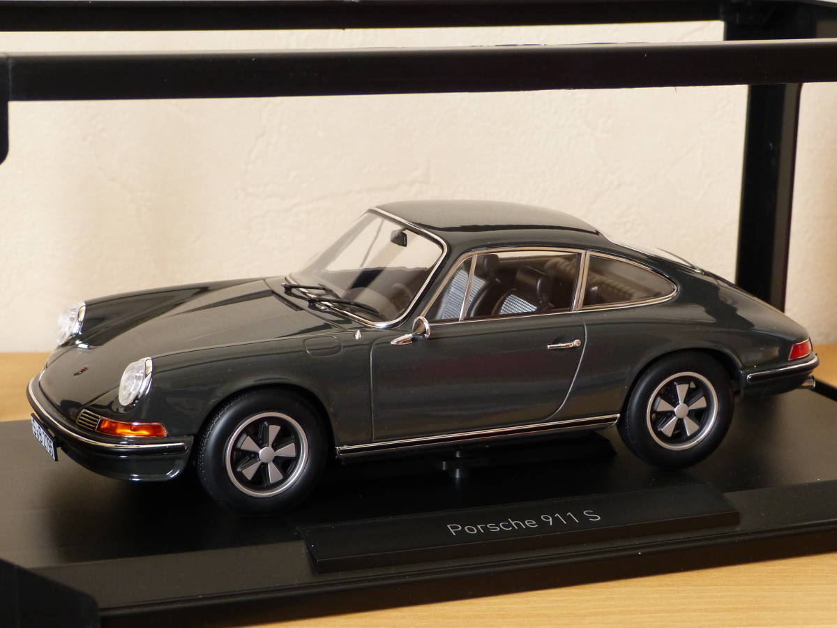 Yahoo!オークション - 限定品 1/18 ポルシェ 911 S 栄光のルマン Yahoo!オークション - 限定品 1/18 ポルシェ 911 S 栄光のルマン