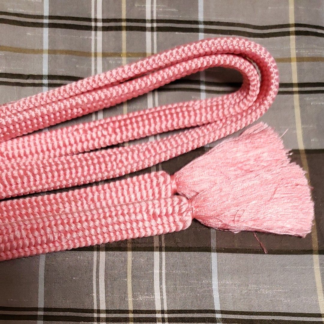激安単価で 帯締め 正絹 未使用品 グレー 平組 手組紐 白 ピンク 黄 着付け 和装小物 シルク 手芸材料