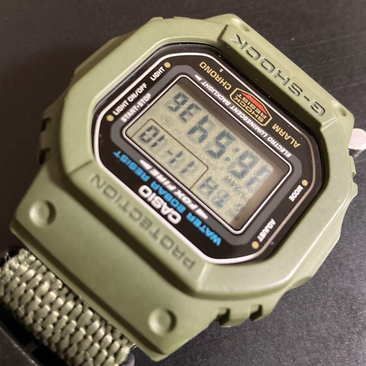 電池新品】G-SHOCK DW-5600 カシオ カラビナ仕様 磯釣り 山登り 電池新品】G-SHOCK DW-5600 カシオ カラビナ仕様 磯釣り 山登り
