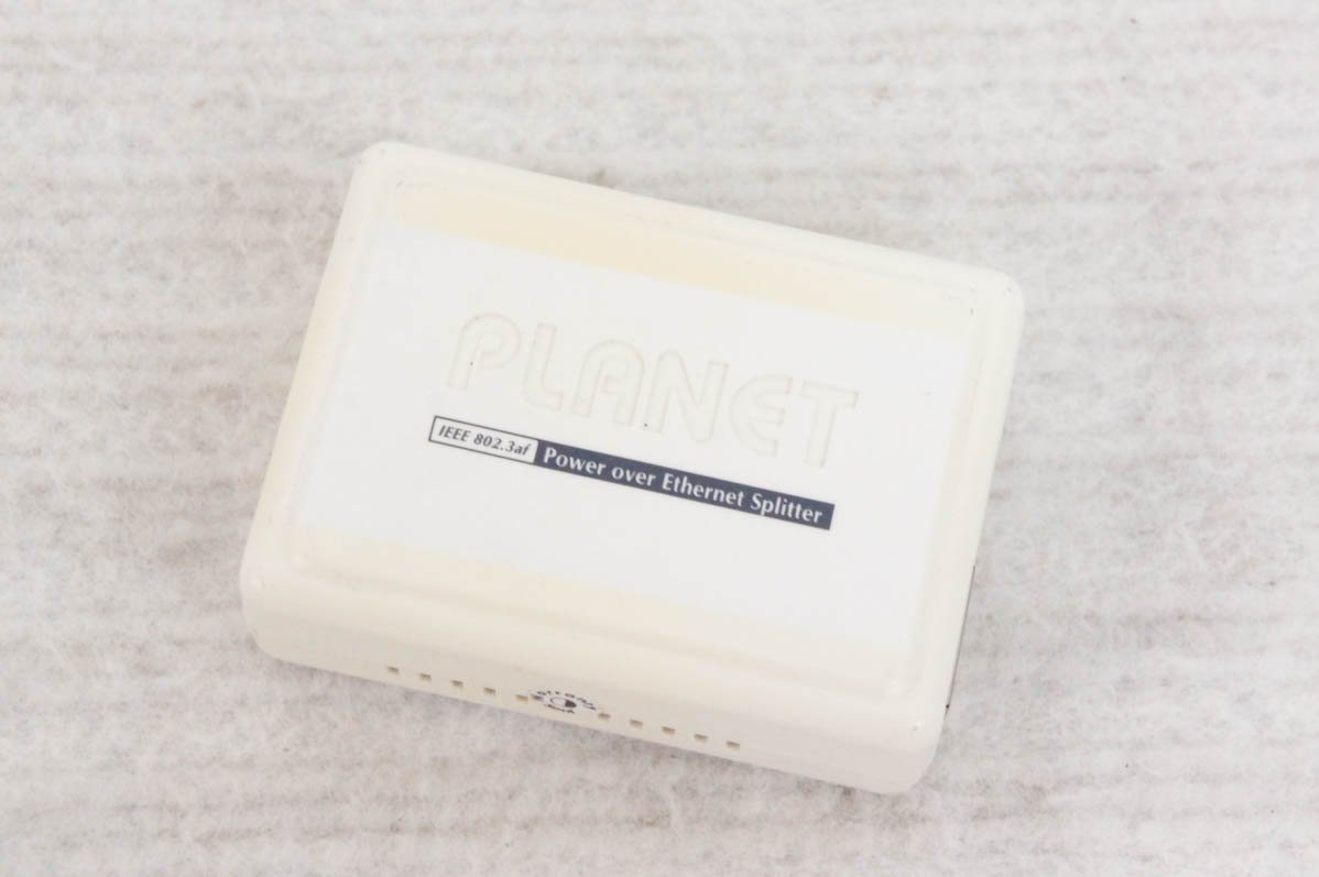 4 Junk PLANET Power over Ethernet Splitter POE-151S