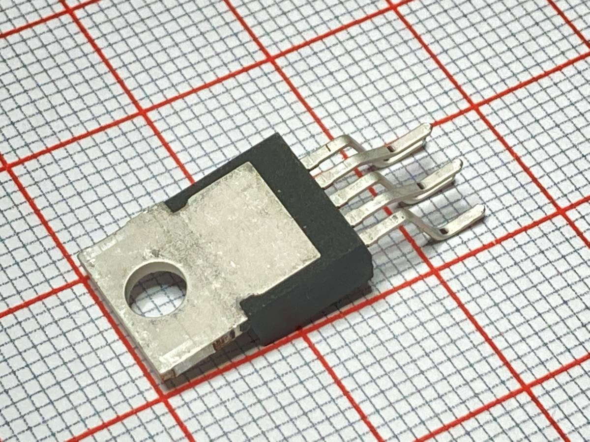 送料120円～ LM2592HVT-ADJ ナショナル・セミコンダクター 降圧型電圧レギュレータIC 4.5V～60V 2A DC/DC ナショセミ NS 電子部品_画像4