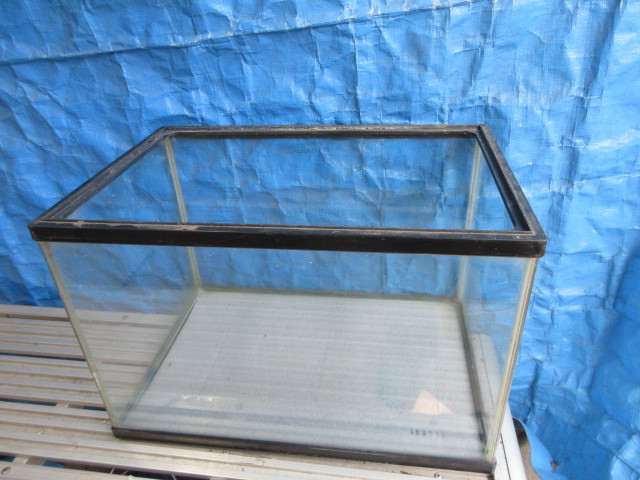 ガラス水槽GlassWaterTank NISSO SEAPALACE　水槽45Ｌ×30Ｄ×30H　中古　着払い　引取可_画像5